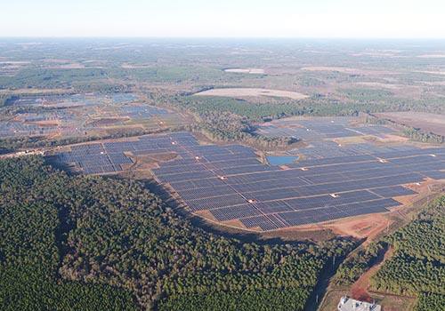 Walton EMC en Silicon Ranch Commission 102,5 Megawatt Solar Farm voor het New...