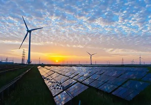 Wind- en zonne-energie hebben in de eerste helft van 2020 9,8% van de wereldw...